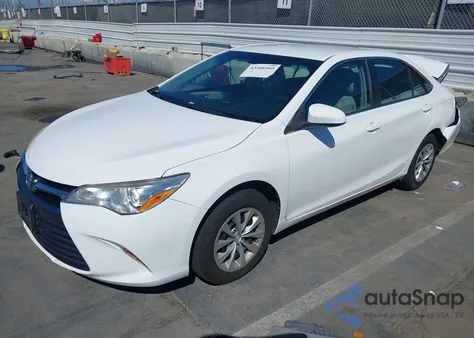 2017 Toyota Camry Le из США, поврежденный, VIN 4T1BF1FK6HU438866